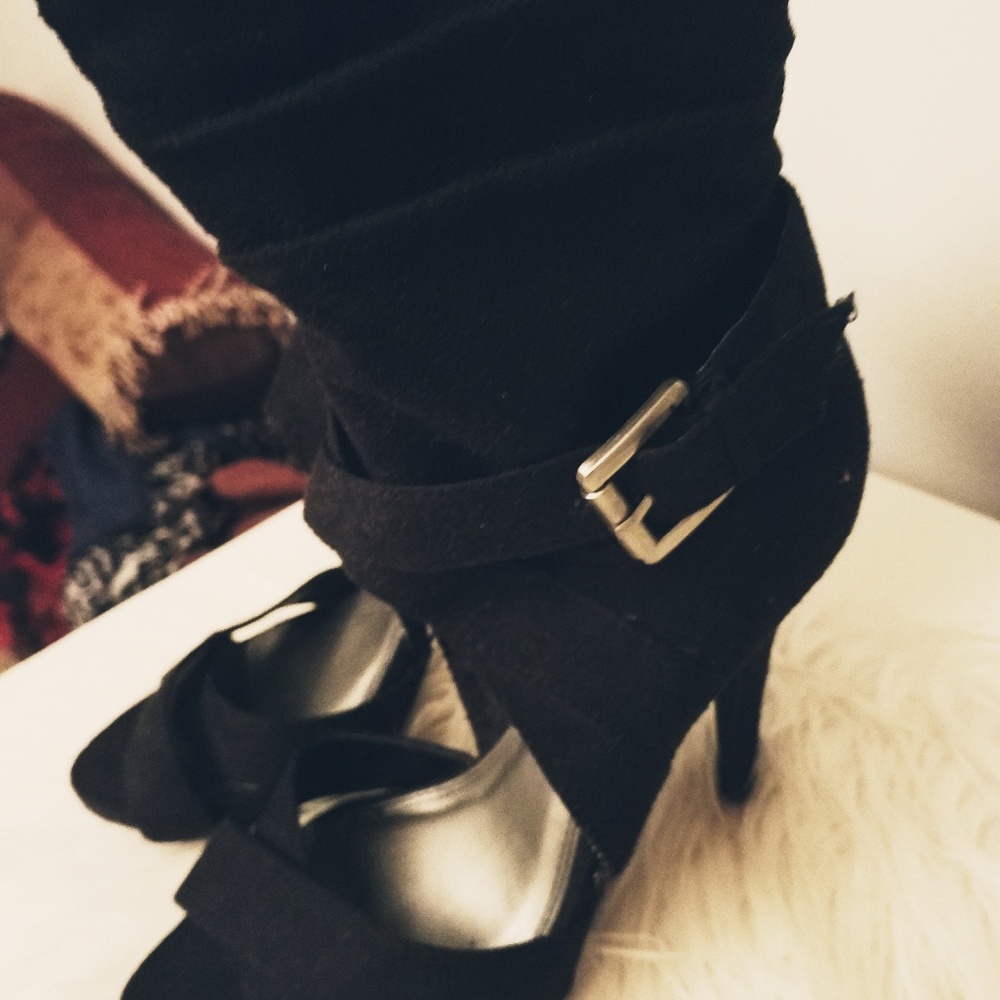 Chinese Laundry black suede ankle boots
